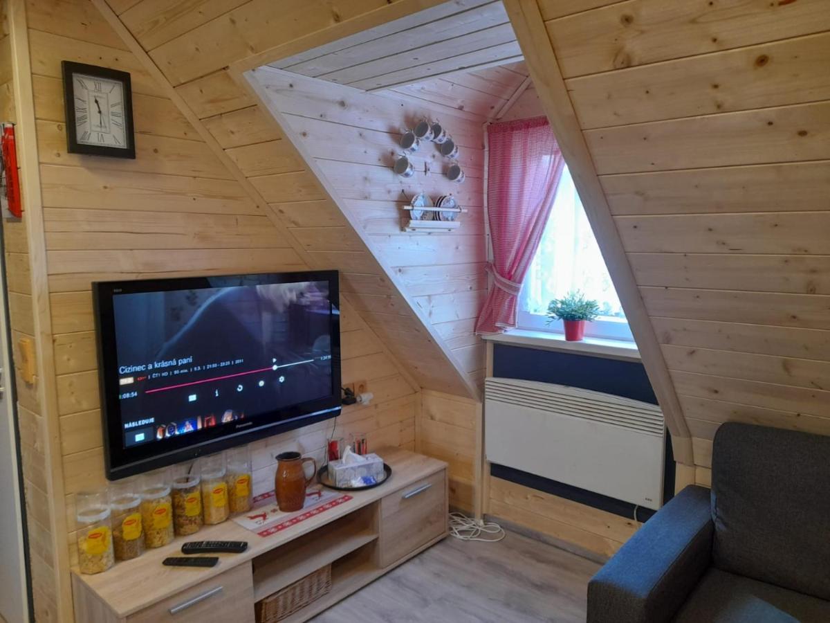 Roubenka U Potoka Vyprachtice Vila Exterior foto